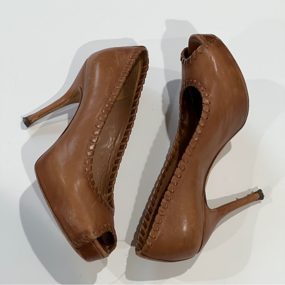 Gucci Women's Tan Peep-Toe Heels size 36 - Picture 3 of 4